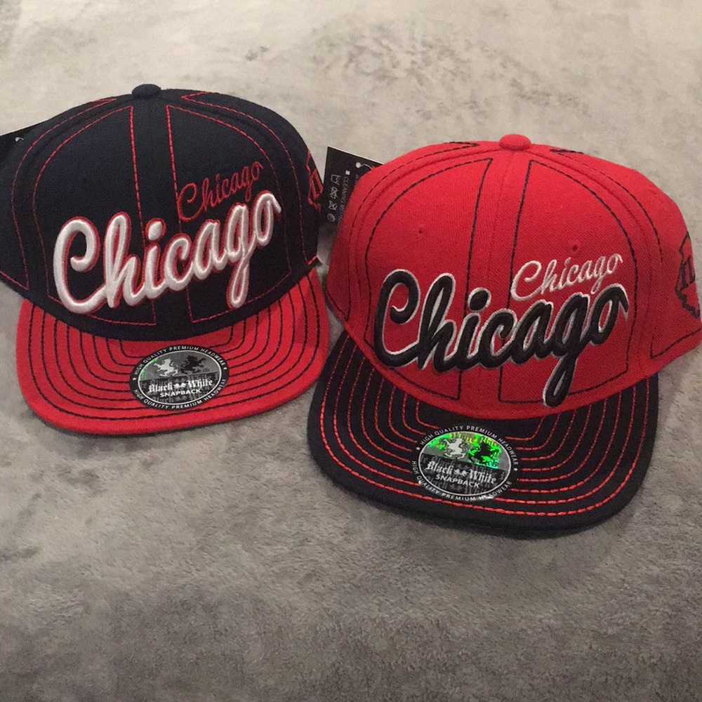 NWT- Men’s Chicago Flat Bill Hat’s x2